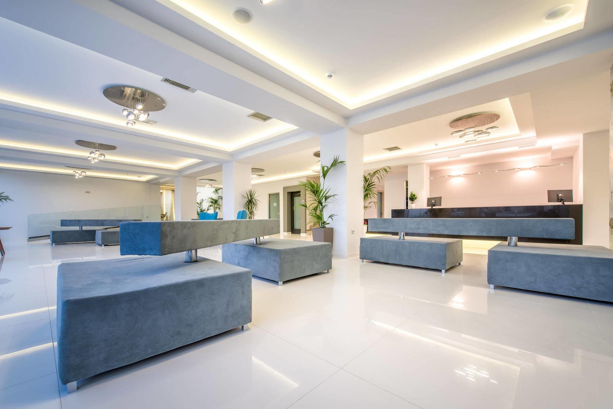 Azure Resort & Spa Τσιλιβί Εξωτερικό φωτογραφία
