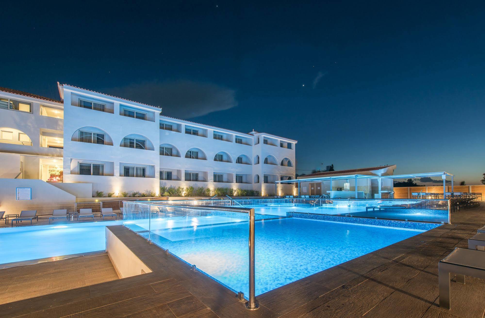 Azure Resort & Spa Τσιλιβί Εξωτερικό φωτογραφία