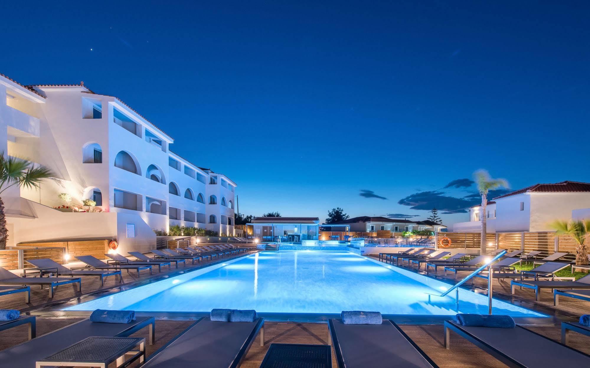 Azure Resort & Spa Τσιλιβί Εξωτερικό φωτογραφία
